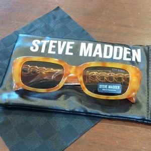 NWT STEVE MADDEN SUNGLASSES EYEWEAR ACCESSORY